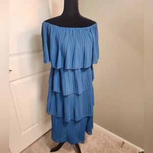 Off-Shoulder Blue Tiered Pleated Dress